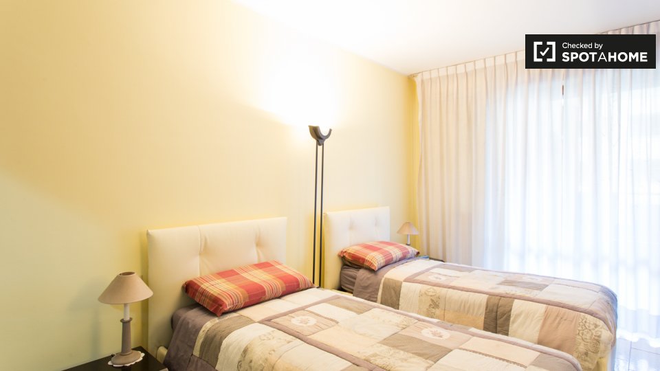 Double room Milan, 3 beds, 130m² — photo 2