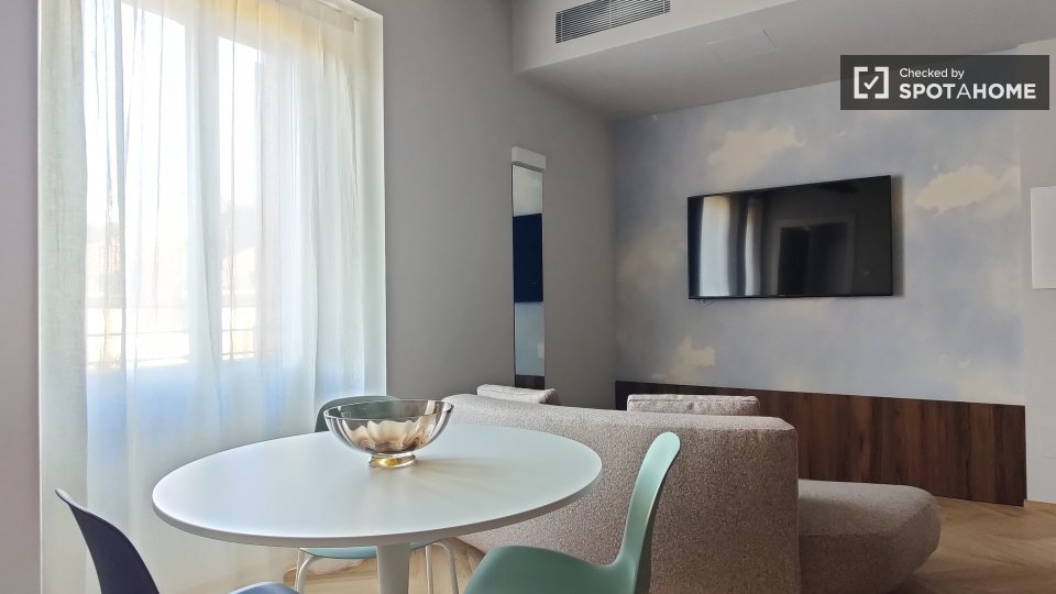 Apartment Milan, 1 bed, 49m² — photo 3