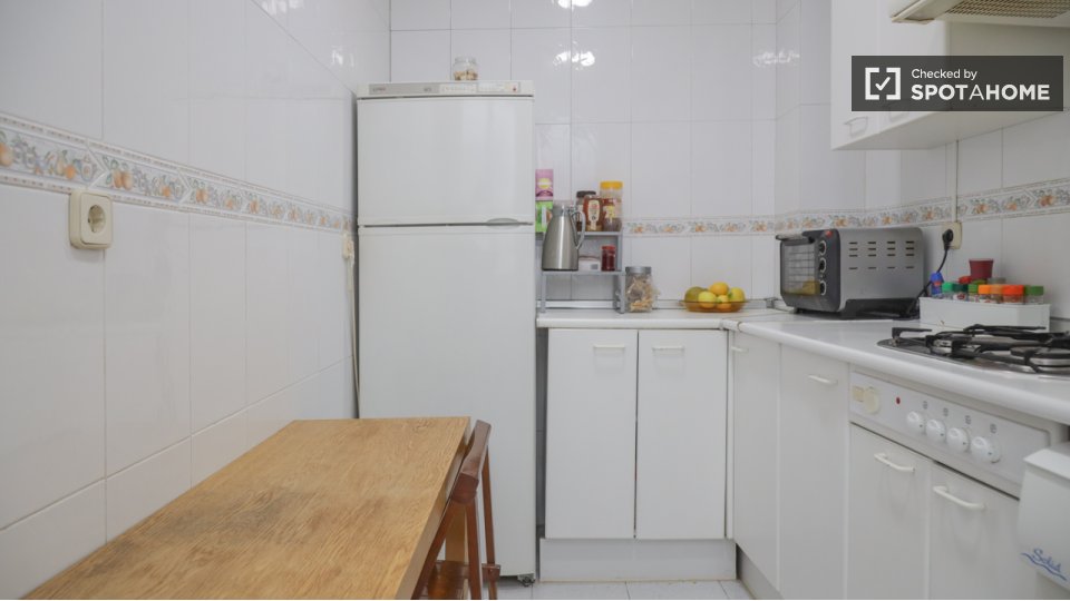 Apartment Madrid, 3 beds, 79m² — photo 16