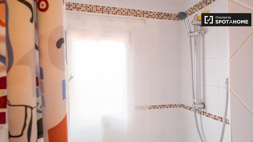 Double room Rome, 3 beds, 80m² — photo 38