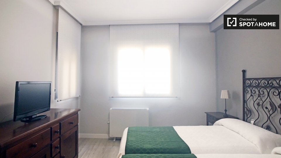 Apartment Madrid, 1 bed, 56m² — photo 11
