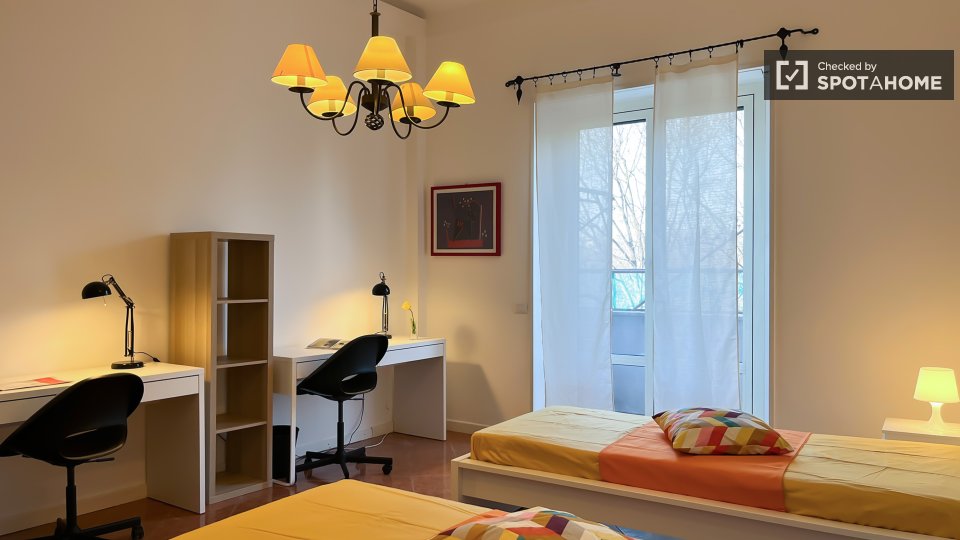 Double room Milan, 5 beds — photo 12