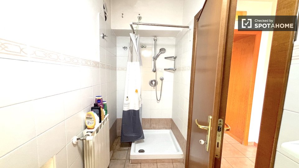 Double room Rome, 33 beds — photo 14
