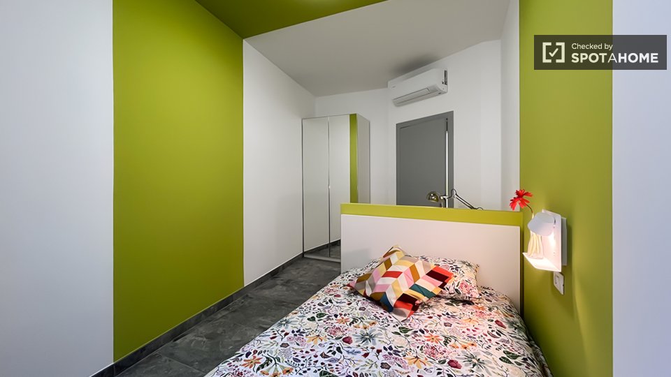 Double room Milan, 9 beds — photo 11