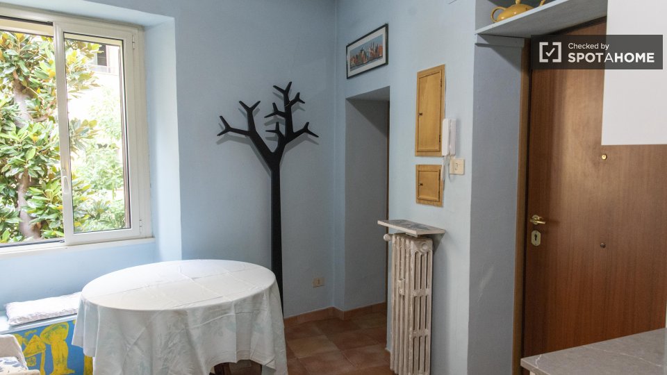 Apartment Rome, 1 bed, 48m² — photo 24