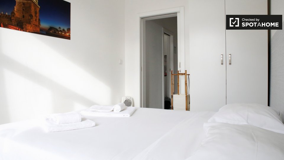 Apartment Lisbon, 1 bed — photo 13