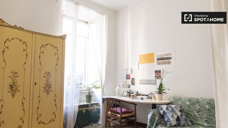 Double room Rome, 3 beds — photo 2