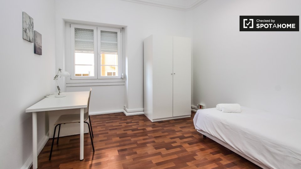 Double room Lisbon, 11 beds — photo 1