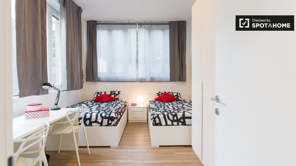 Double room Milan, 9 beds — photo 1