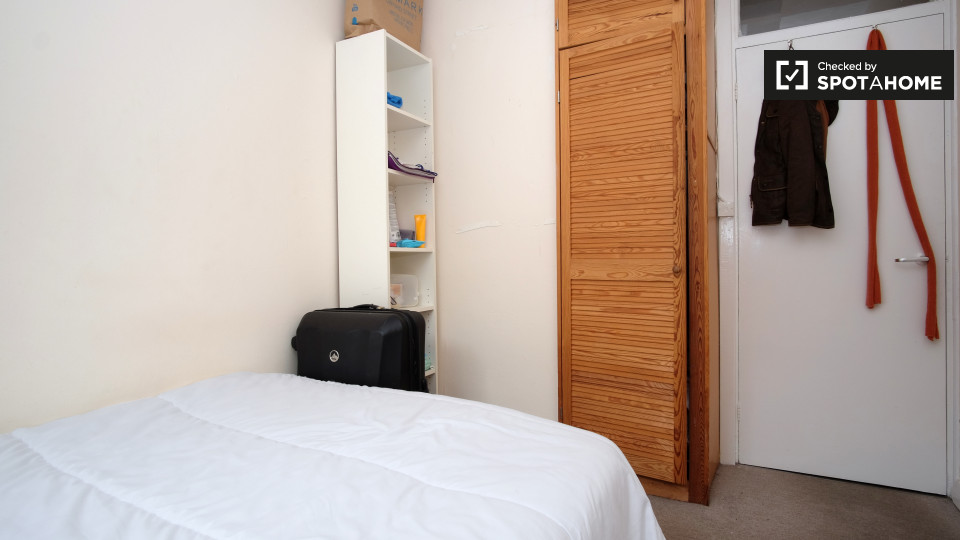 Double room London, 5 beds — photo 3