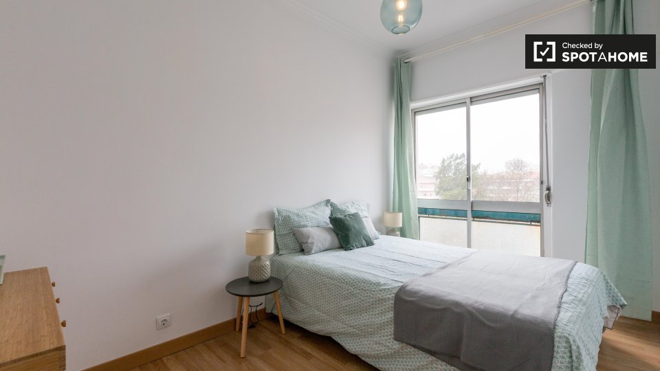 Apartment Lisbon, 1 bed — photo 13