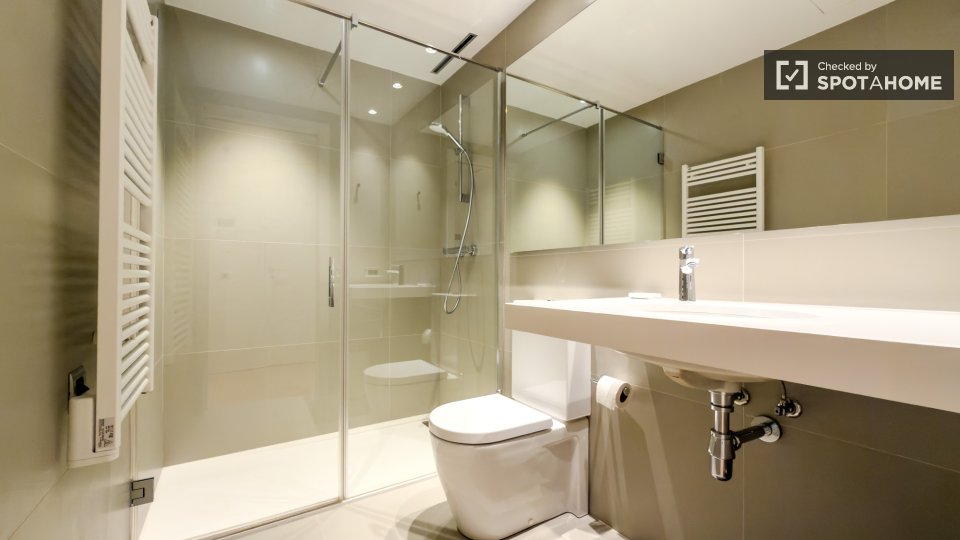 Apartment Barcelona, 2 beds — photo 18