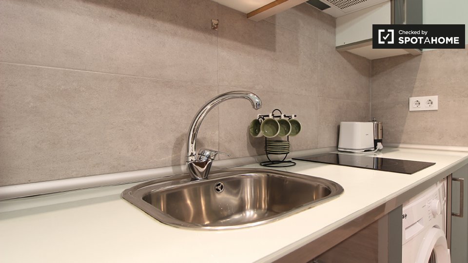 Apartment Madrid, 1 bed, 32m² — photo 11