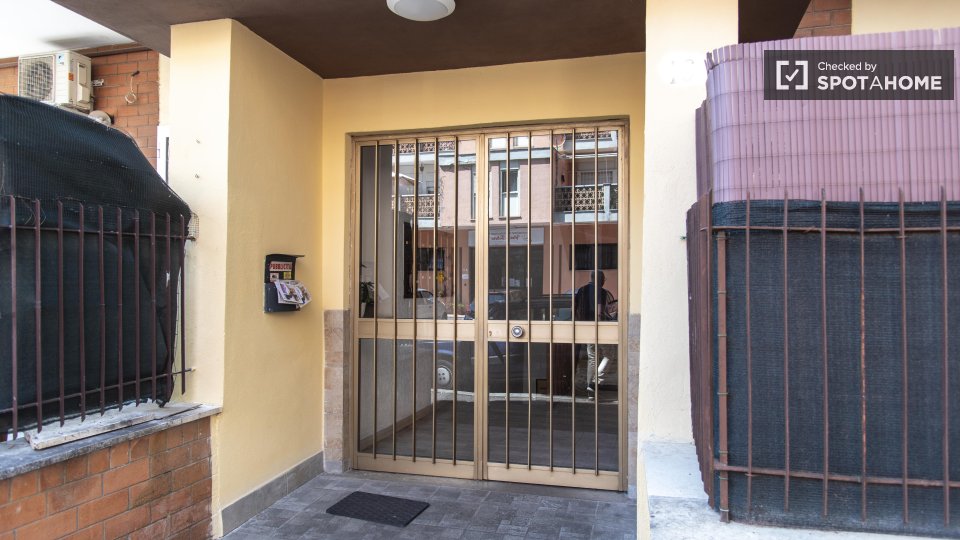 Double room Rome, 3 beds — photo 2