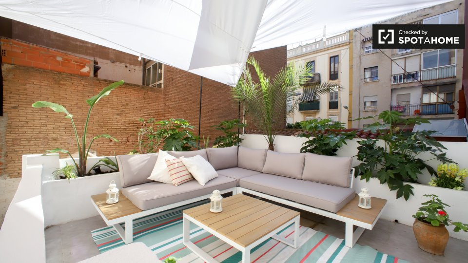 Apartment Valencia, 2 beds, 56m² — photo 1