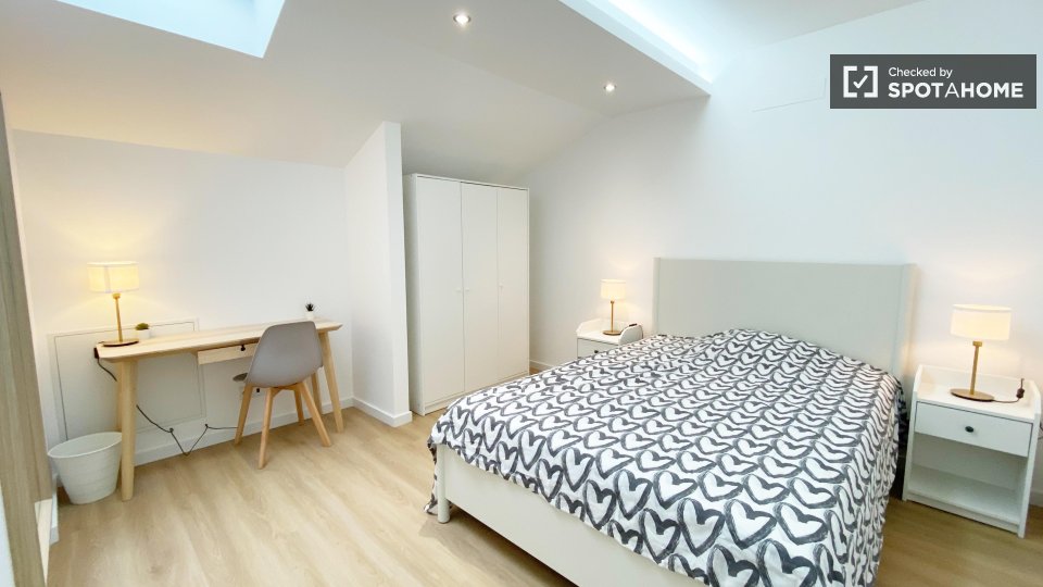 Double room Lisbon, 8 beds — photo 8