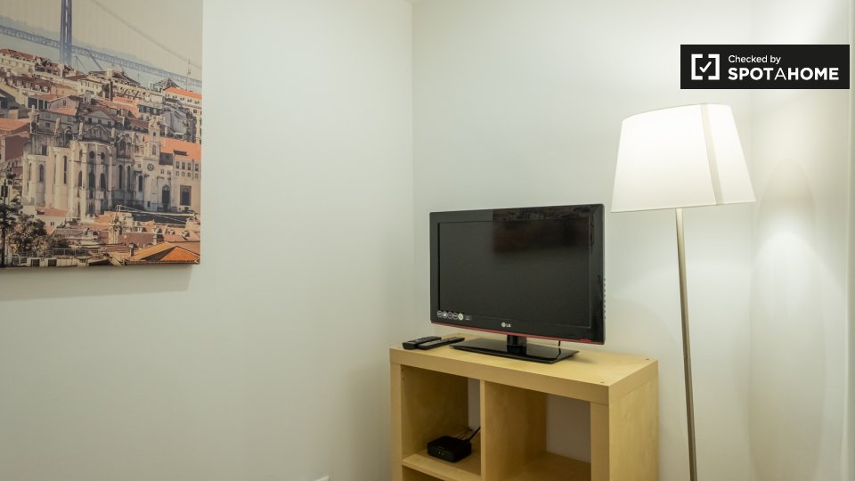 Apartment Lisbon, 1 bed — photo 18