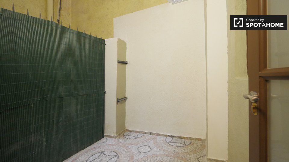 Double room Barcelona, 4 beds — photo 13
