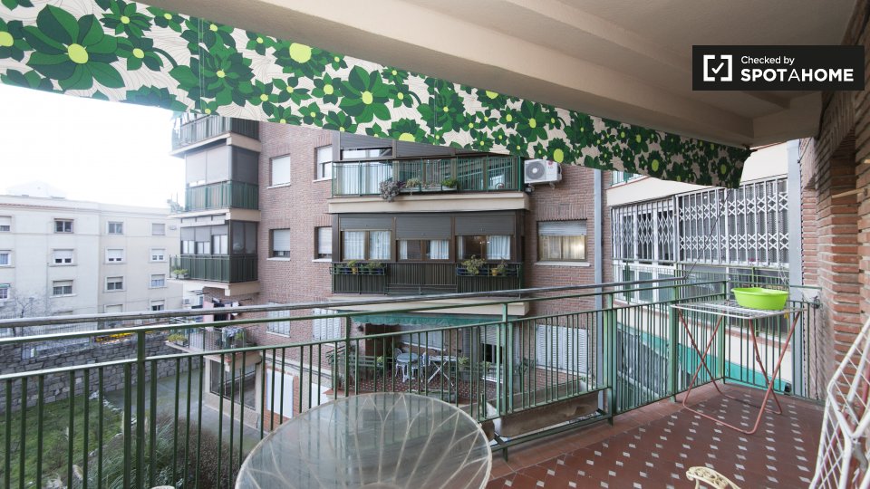 Double room Madrid, 4 beds, 140m² — photo 19