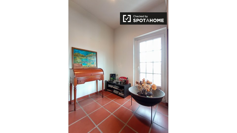 Apartment Lisbon, 1 bed, 100m² — photo 4