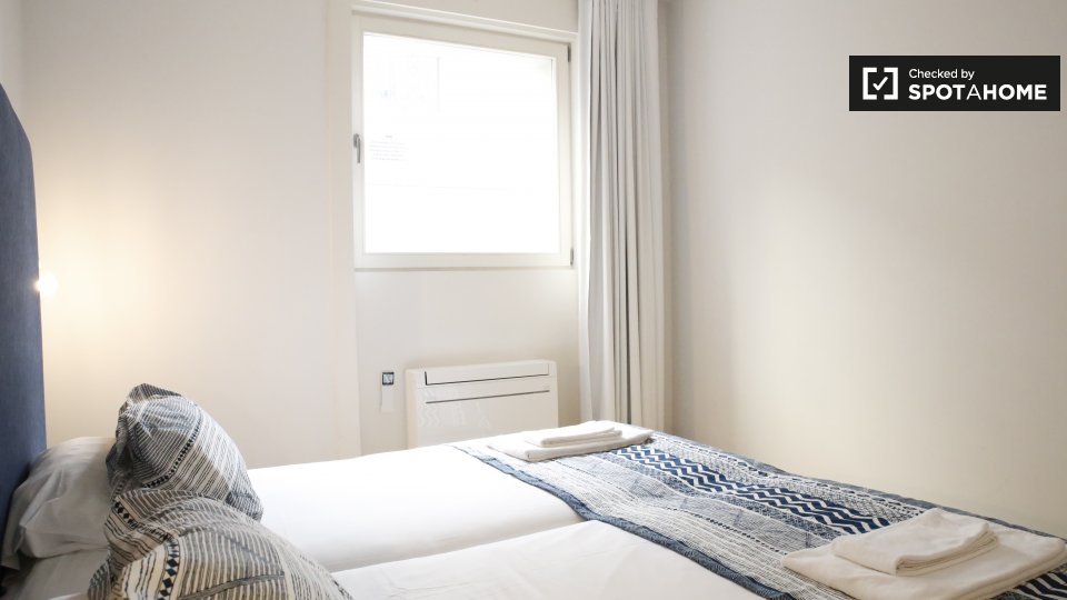 Apartment Lisbon, 3 beds, 100m² — photo 12