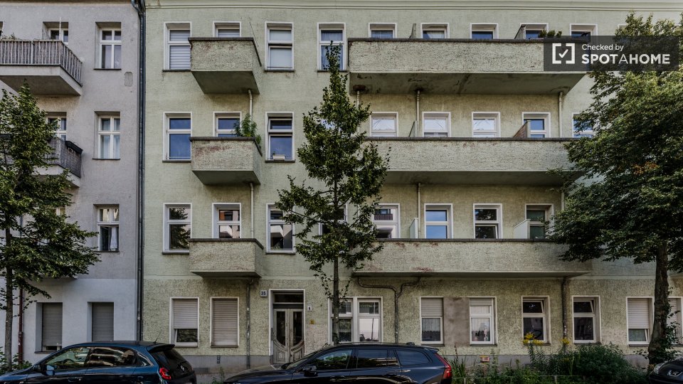 Double room Berlin, 3 beds — photo 9
