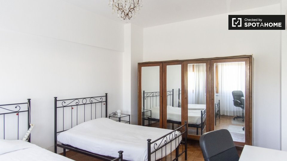 Double room Rome, 4 beds — photo 4