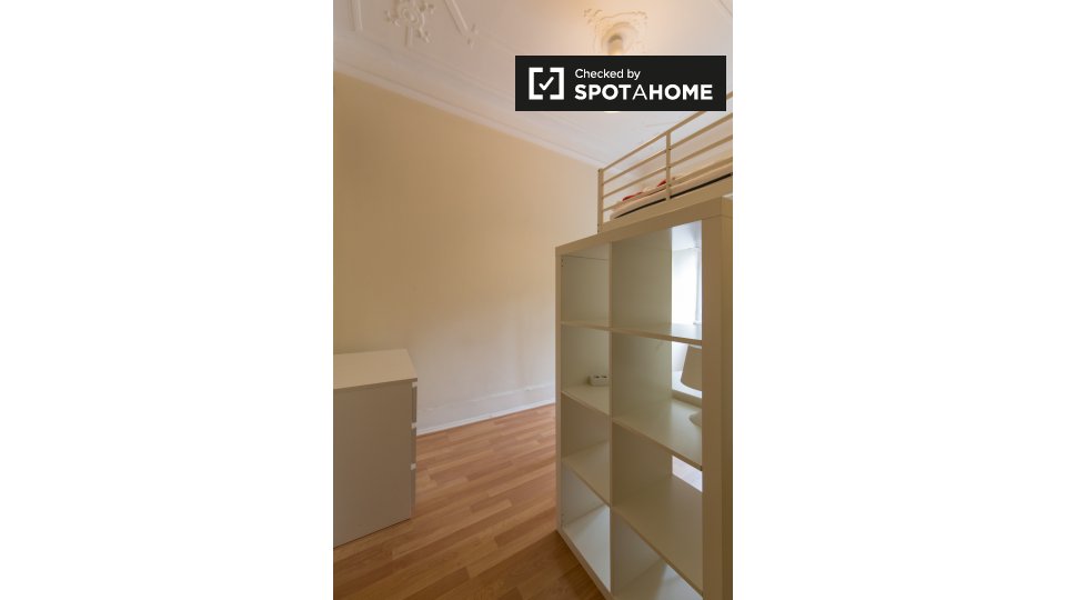 Double room Lisbon, 6 beds, 100m² — photo 3