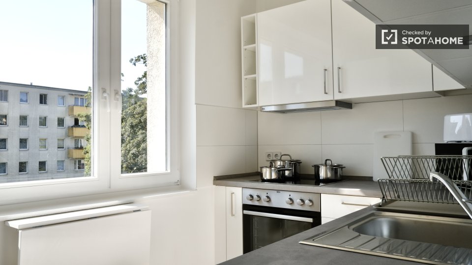 Double room Berlin, 4 beds, 67m² — photo 25