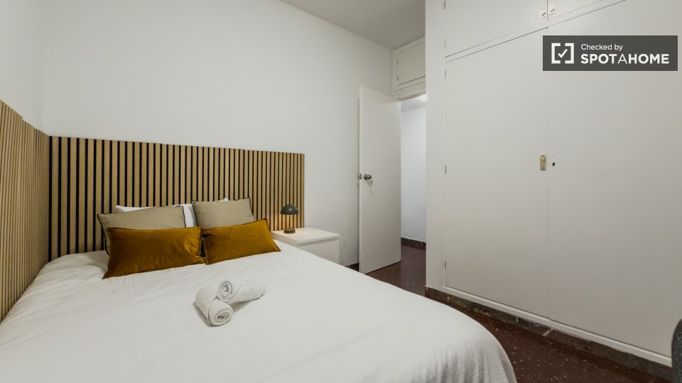 Double room Barcelona, 4 beds, 100m² — photo 52