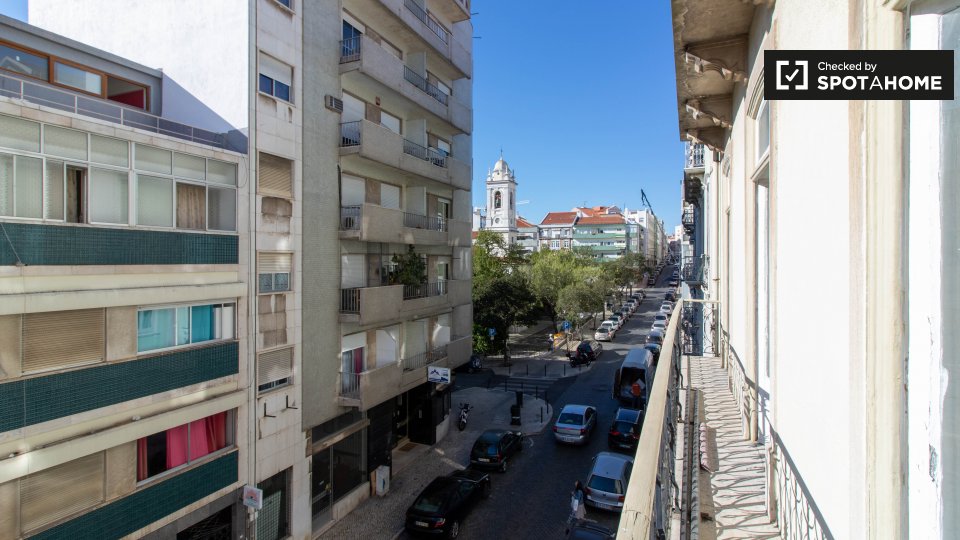 Double room Lisbon, 8 beds — photo 19