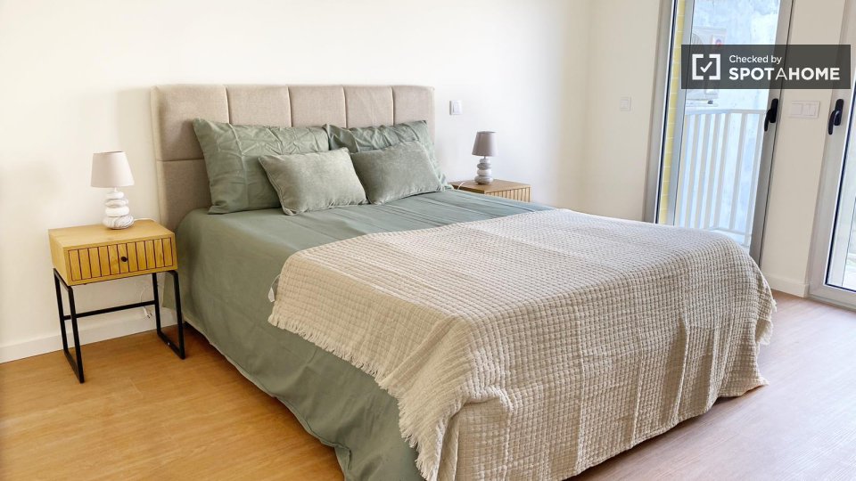 Apartment Lisbon, 1 bed — photo 10