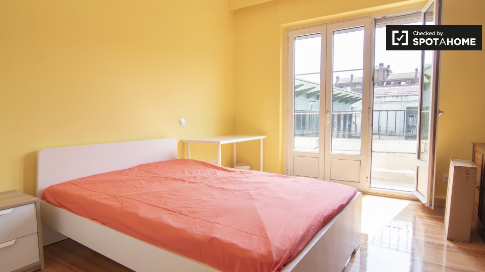 Double room Madrid, 7 beds, 200m² — photo 6