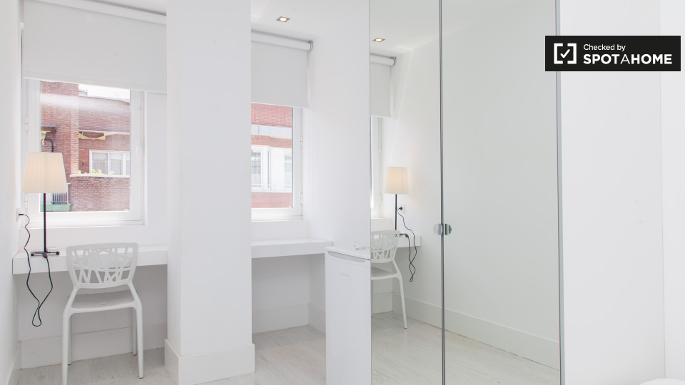 Apartment Madrid, 12 beds — photo 7