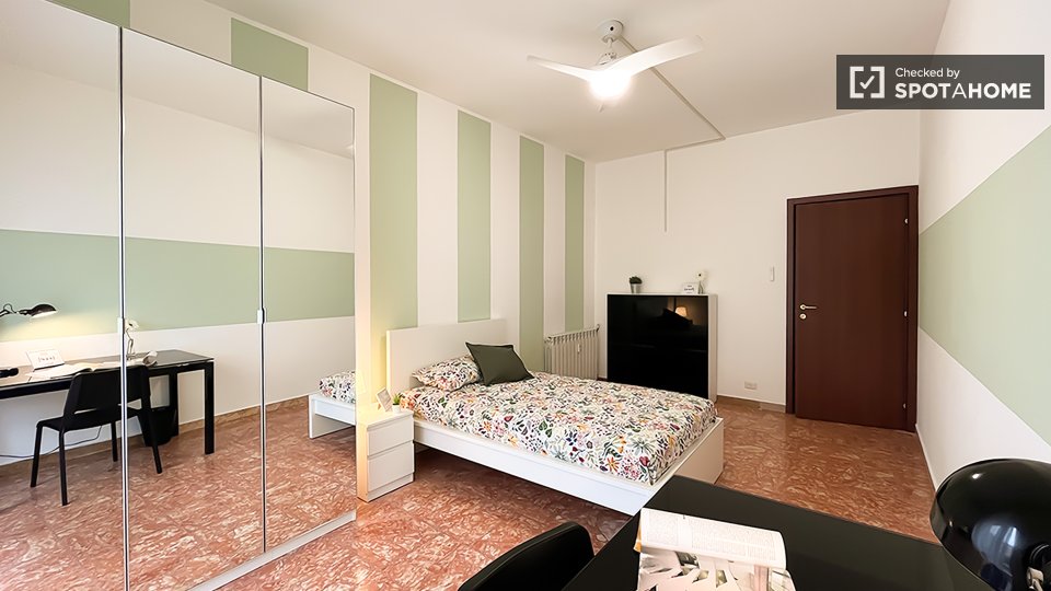 Habitación doble Milán, 3 habitaciones — foto 5