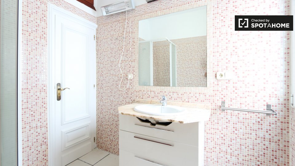 Apartment Madrid, 2 beds, 71m² — photo 13
