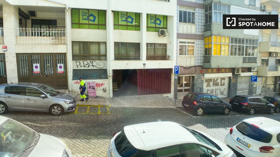 Apartment Lisbon, 1 bed — photo 5