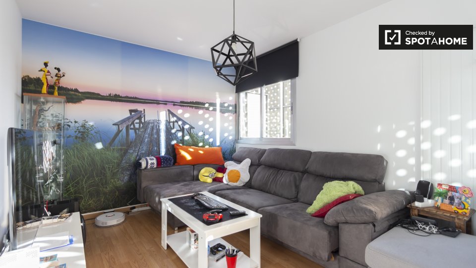 Double room Madrid, 3 beds, 120m² — photo 10