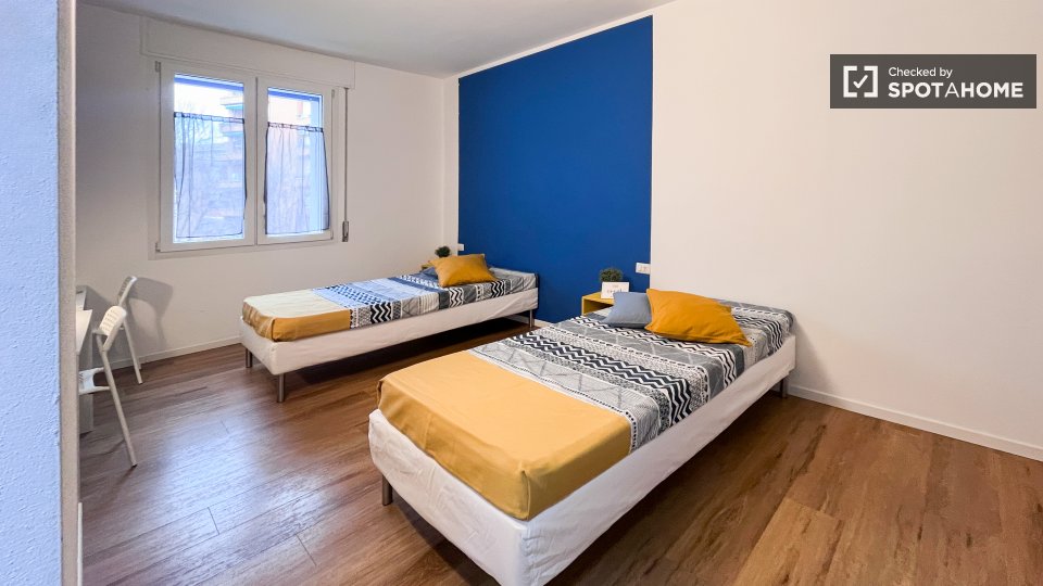 Double room Milan, 2 beds, 65m² — photo 7