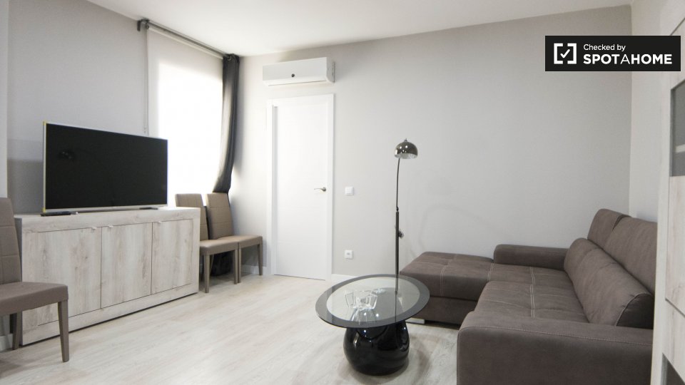 Apartment Madrid, 2 beds, 80m² — photo 1