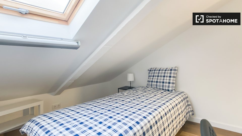 Double room Lisbon, 7 beds — photo 8