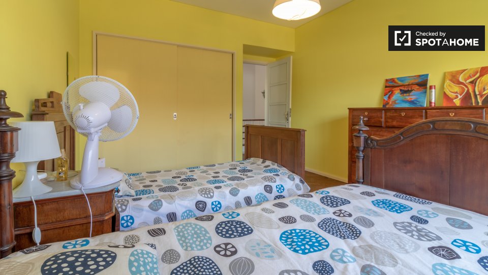 Double room Lisbon, 6 beds, 250m² — photo 2