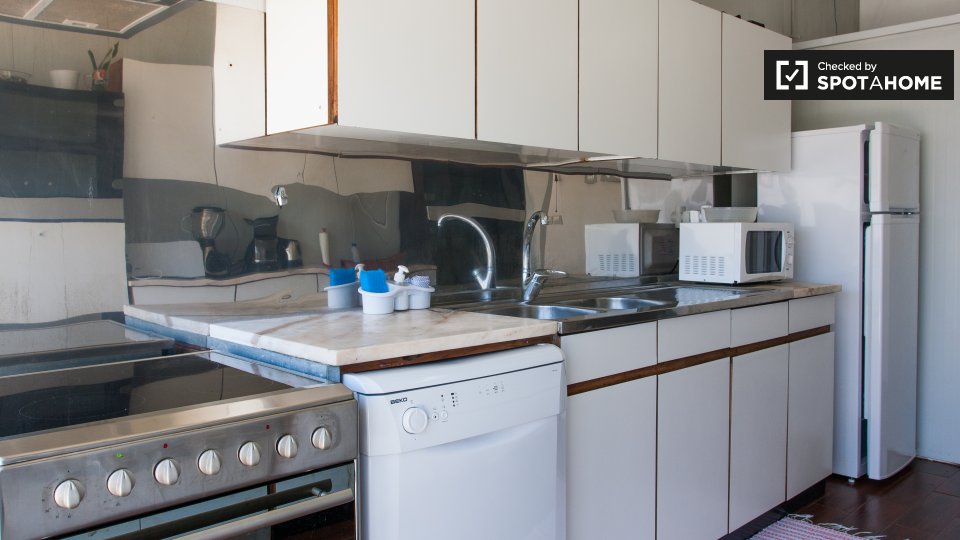 Double room Porto, 4 beds — photo 19