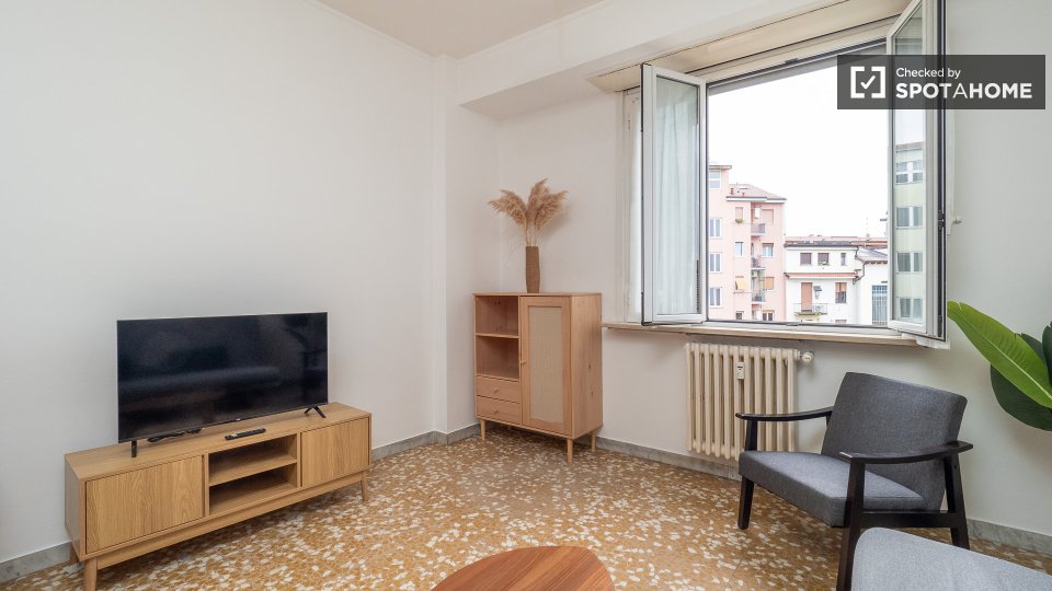 Double room Milan, 2 beds — photo 18