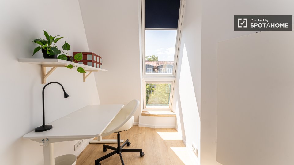 Double room Berlin, 3 beds, 48m² — photo 11