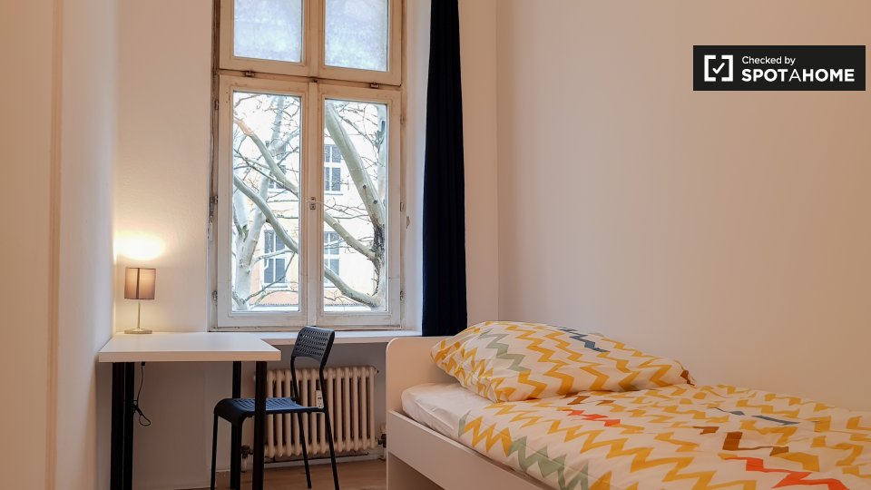 Double room Berlin, 8 beds, 155m² — photo 2