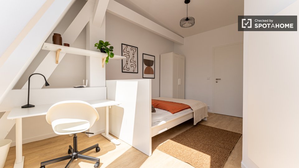 Double room Berlin, 3 beds, 48m² — photo 4