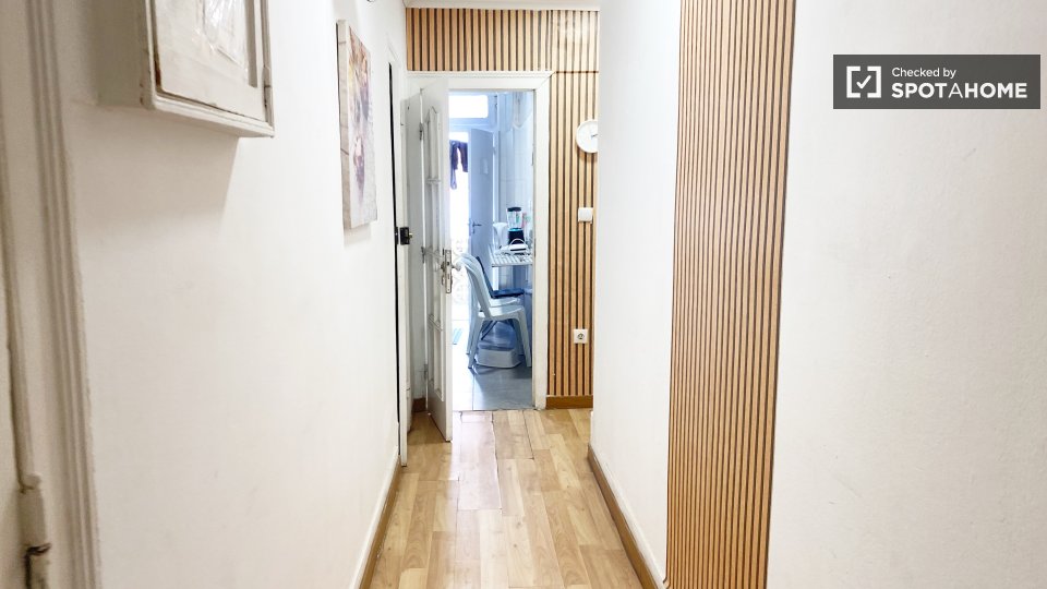 Double room Lisbon, 7 beds — photo 11