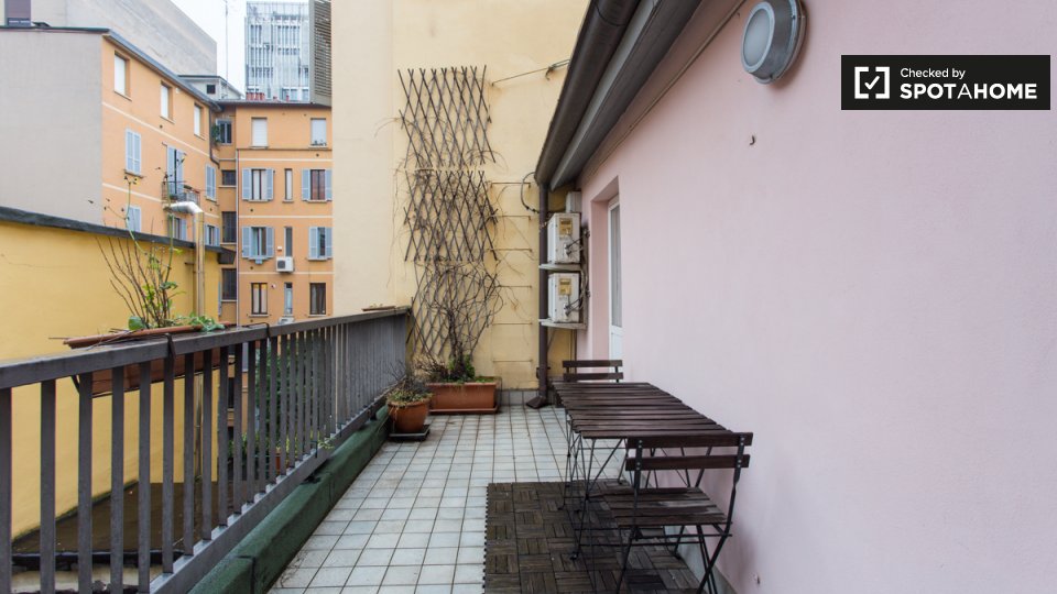 Apartment Milan, 1 bed, 90m² — photo 15