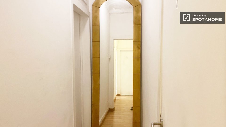 Double room Lisbon, 7 beds — photo 17